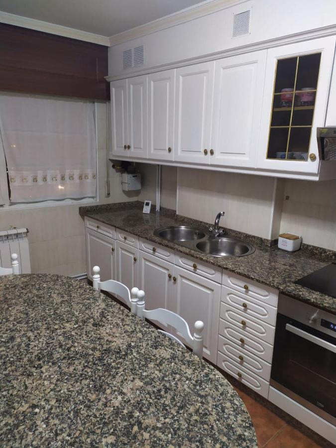 Gonsa 1 Apartment Padron Exterior photo